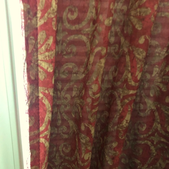 Window Panels - Picture 2 of 13